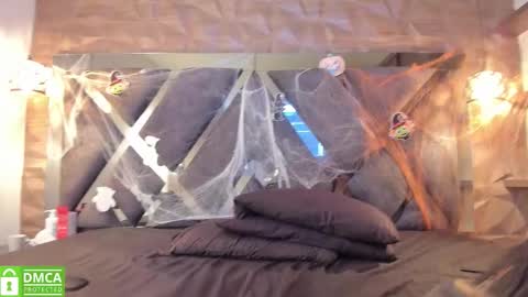 kiara_velvet__ online show from 11.04.25