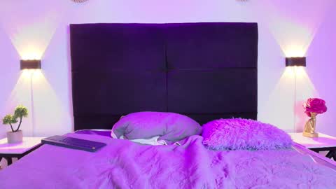 Snapshot of kiaraaqueen chatting on 03.03.25 kiaraaqueen online show from 03.03.25