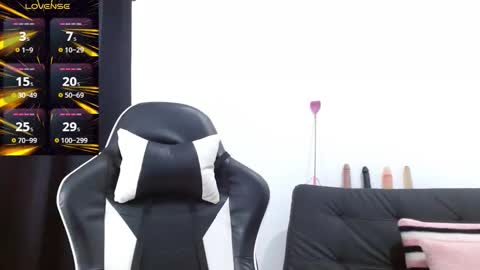 KiaraRider online show from 09.27.25