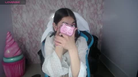 Snapshot of kiarastar_ch chatting on 08.01.26 kiara online show from 08.01.26