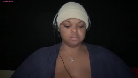 Snapshot of kiarasugars chatting on 01.16.26 KiaraSugars online show from 01.16.26