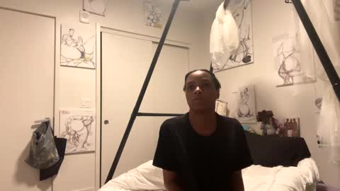 HunneysPlayRoom online show from 12.24.24