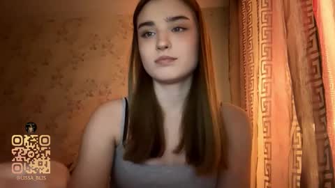 Ola my name is Lissa  Lets hit 10 Thumbs Up together   online show from 02.09.26