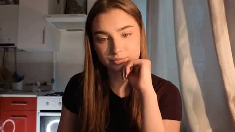 Snapshot of kierstentates chatting on 05.30.26 Ola my name is Lissa Lets hit 10 Thumbs Up together online show from 05.30.26