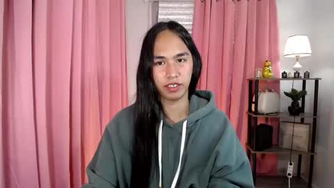 Snapshot of kieshagray chatting on 03.12.25 kiesha online show from 03.12.25