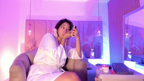 Kim Thompson online show from 03.09.25