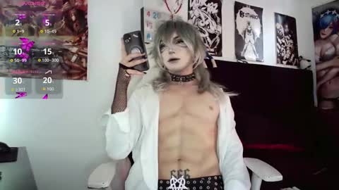 Snapshot of kiiller_queen chatting on 02.12.26 kenny online show from 02.12.26