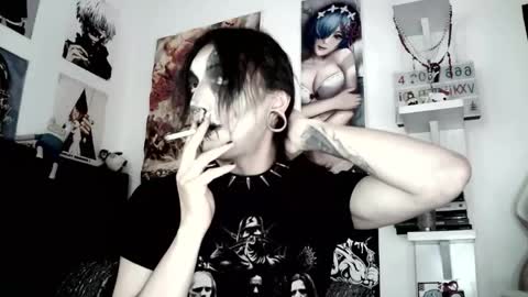 Snapshot of kiiller_queen chatting on 06.04.26 kenny online show from 06.04.26