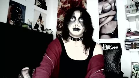 Snapshot of kiiller_queen chatting on 06.08.26 kenny online show from 06.08.26