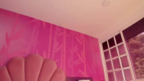 Snapshot of kiim_taaylor chatting on 03.08.25 Kim online show from 03.08.25