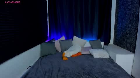 Kiki online show from 12.10.24