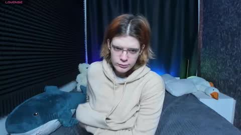 Kiki online show from 02.15.25