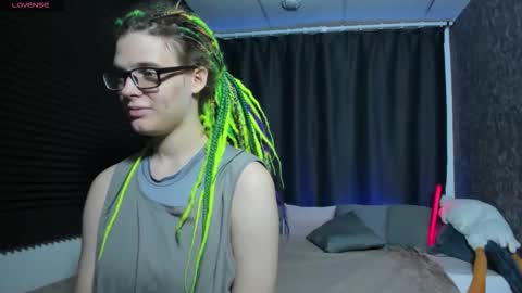 Kiki online show from 09.27.25