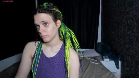 Kiki online show from 11.23.25