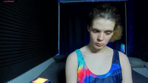 Snapshot of kiki_krash chatting on 01.31.26 Kiki online show from 01.31.26