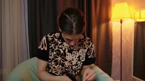 Snapshot of kiki_krash chatting on 03.03.26 Kiki online show from 03.03.26