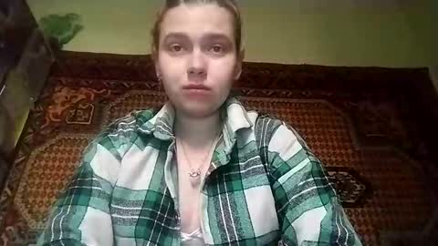 kikibang_ online show from 11.24.25