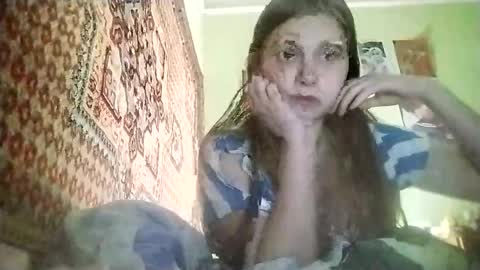 kikibang_ online show from 12.17.25