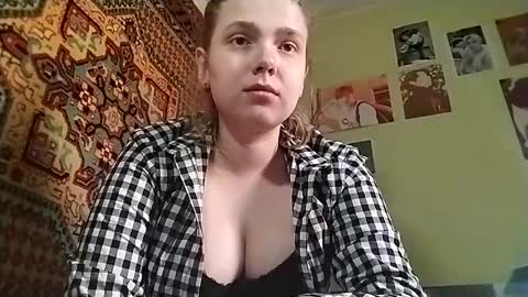 kikibang_ online show from 04.27.26