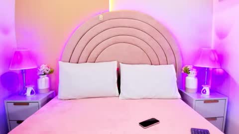 KI KI online show from 02.25.26