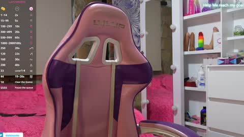 kiki online show from 02.26.25