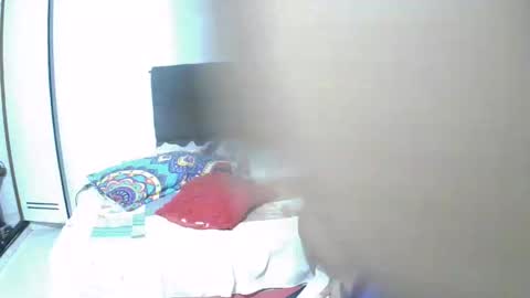 Snapshot of kikio2724 chatting on 12.07.24 Horny and sweet husband online show from 12.07.24