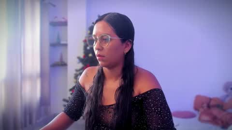 Alejandra  online show from 12.04.24