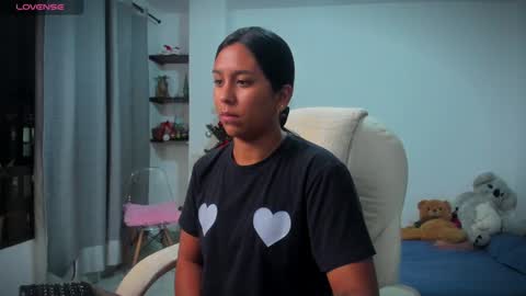 Alejandra  online show from 01.04.25