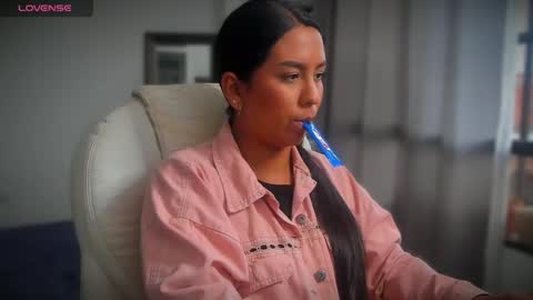 Alejandra  online show from 02.10.25