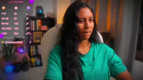 Alejandra  online show from 02.25.25