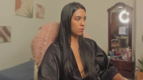 Alejandra  online show from 10.01.25