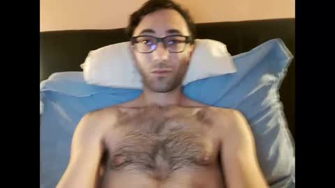 Snapshot of killua1993 chatting on 09.13.25 kingstoned online show from 09.13.25