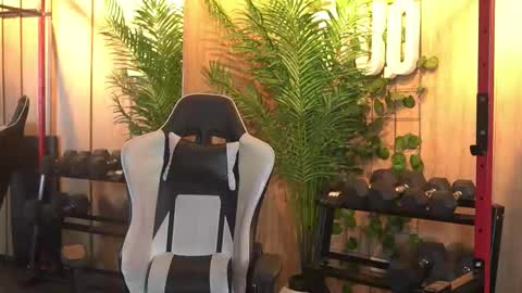 Kim online show from 12.16.25