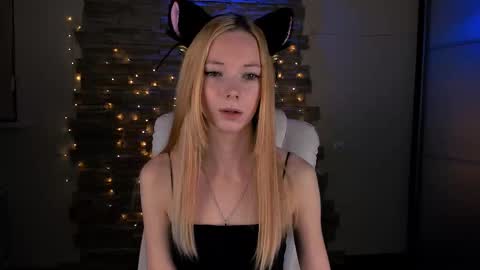 kim_boyd online show from 02.10.25