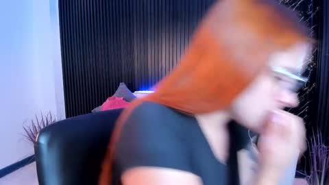 Kim online show from 11.26.25