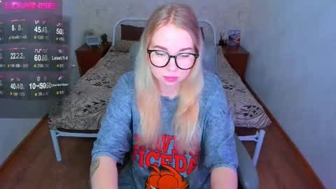 Snapshot of kim_girl_next_door chatting on 02.17.26 KIM online show from 02.17.26