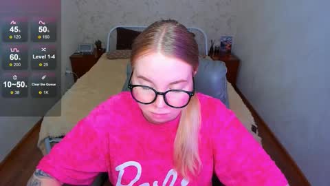 Snapshot of kim_girl_next_door chatting on 02.27.26 KIM online show from 02.27.26