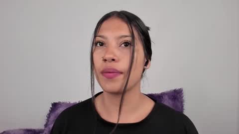 kim_mouth17 online show from 11.19.25