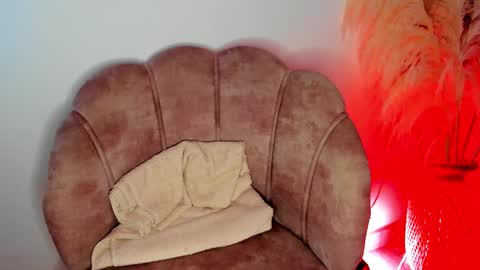 Kim Murphy online show from 02.12.25