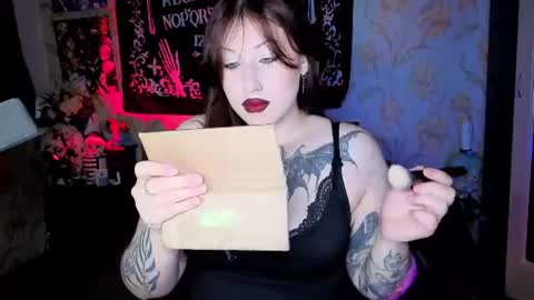 Snapshot of kim_possible1 chatting on 06.18.26 Hi Im Kimberly but u can call me Kim. Turn on ur sound i love to talk and moan online show from 06.18.26