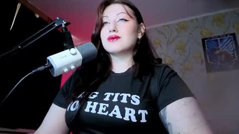 Snapshot of kim_possible1 chatting on 07.17.26 Hi Im Kimberly but u can call me Kim. Turn on ur sound i love to talk and moan online show from 07.17.26