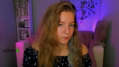 kim online show from 09.22.25