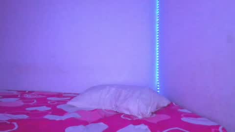 kim online show from 12.15.24