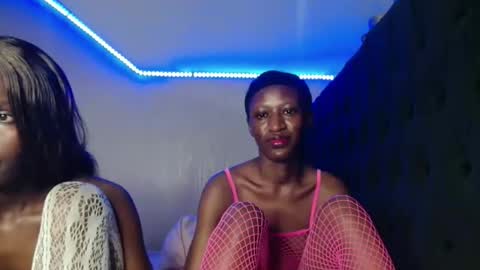 Snapshot of kimberly_chloe chatting on 04.10.26 Kimberly online show from 04.10.26