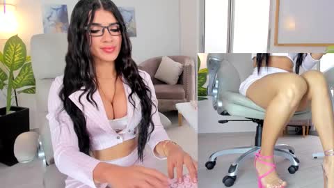 Snapshot of kimberly_hot2 chatting on 02.28.25 Melissa online show from 02.28.25