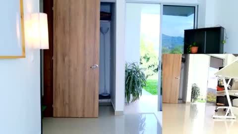 Melissa online show from 12.03.25