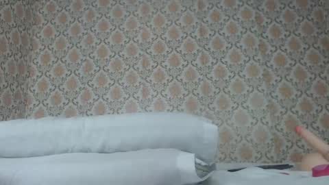 Snapshot of kimberly_perez__ chatting on 02.18.25 Kimberly online show from 02.18.25