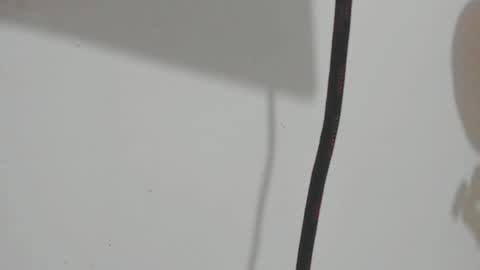 Your Queen KIM online show from 01.12.25