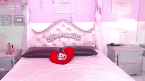 Snapshot of kimberlybale chatting on 06.04.26 online show from 06.04.26