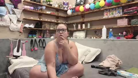 Snapshot of kimberlycaprice chatting on 02.14.25 kimberlycaprice online show from 02.14.25